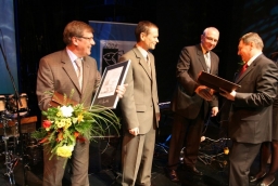 Koszalińscy naukowcy odbierają nagrodę marszałka 