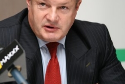 Krzysztof Kwapisz, prokurent Echo Investment 