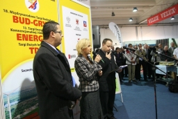 Otwarcie targów. W środku Małgorzata Lis, dyrektor generalny MTS 