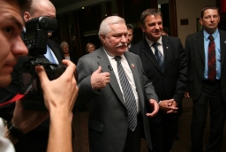 Lech Wałęsa i wicemarszałek Marek Hok 