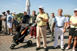 Marek Michałowski, prezes Polskiego Związku Golfa (w centrum) /fot. mab/ 
