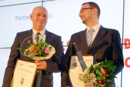 Jacek Chrzanowski (WFOŚiGW) i Artur Wołoszyn (KK Wind Solutions)  /fot.: AK / 
