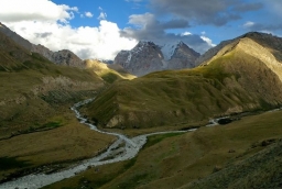 GBS Bank Tien – Shan Expedition 2012 