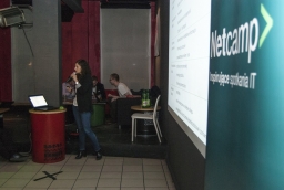 Katarzyna Baranowska podczas prezentacji na Netcampie  /fot.: ak / 