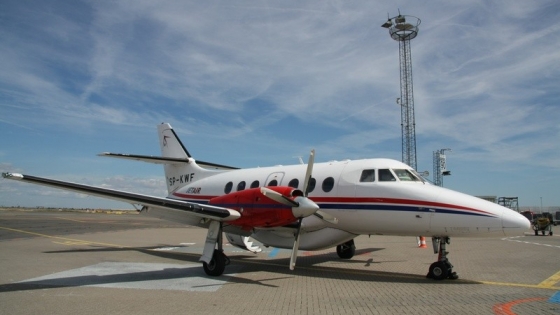 Takie samoloty będą woziły pasażerów do Krakowa /fot. Jet Air/ 