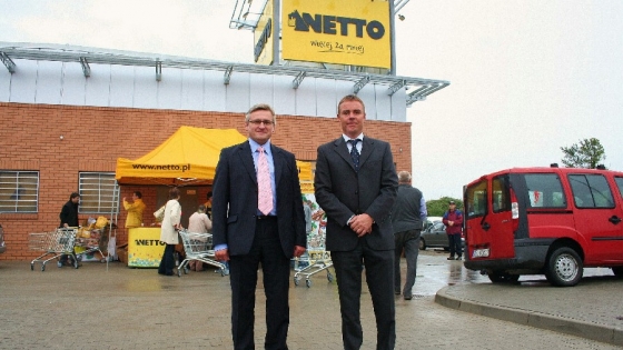 Kent Petersen (po prawej) z wicedyrektorem Netto Polska Sławomirem NItkiem /fot. PŁ/ 