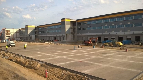 Budowa centrum logistycznego Amazon w Kołbaskowie  /fot.: Mat. Amazon Polska / 