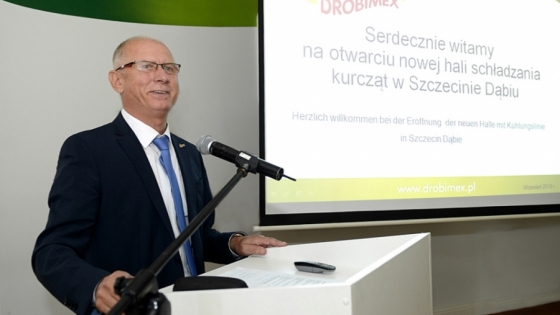 Klaus Roppel, prezes Drobimexu otwiera nową halę /fot.: mat. prasowe / 