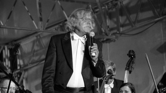 Jan Waraczewski podczas Koncertu na Wodzie w 2012 roku /fot.: mojalasztownia.pl / 