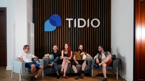 Tidio zatrudnia dziś 50 osób, w przyszłym roku planuje podwoić liczbę pracowników. /fot.: mat. Tidio / 