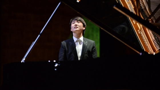 Wybitny pianista Seong-Jin Cho wystąpił przed szczecińską publicznością 19 kwietnia /fot.: mat. prasowe / 