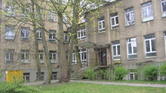 Budynek dawnego szpitala przy ul. Janosika 1 /fot.: ata / 